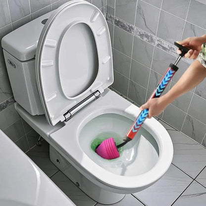 visokopritisni odgušivač za WC — uređaj postavljen pored šolje
