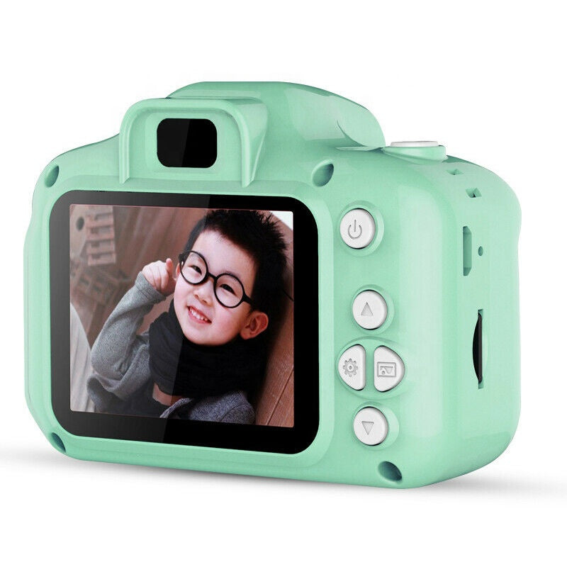 zeleni dečiji digitalni fotoaparat — detalj 3