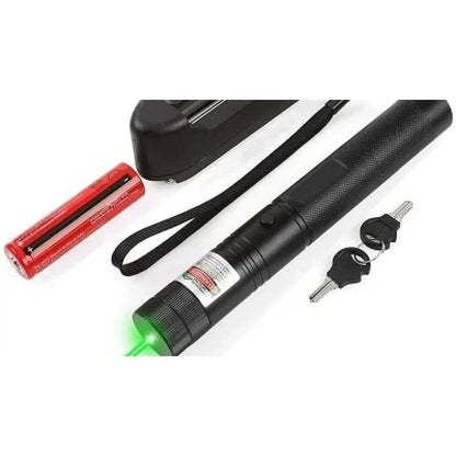 zeleni laser sa punjivom baterijom — detalj 1